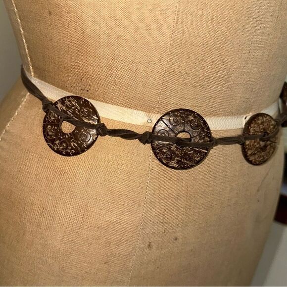 Southwestern Boho Brown Leather Wrap Belt with Decorative Coconut Shell Accents - Picture 5 of 13